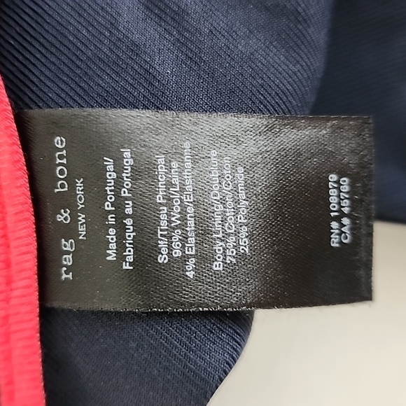 Rag & Bone Jess High Rise Loose Fit Navy Pinstripe Shorts Size 6 Runs Large - Picture 12 of 15